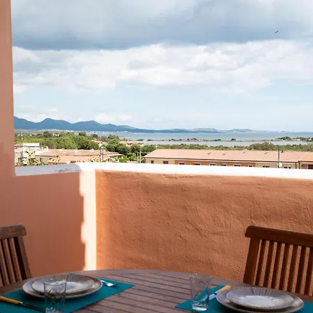 Apartment La Via Del Mare By Wonderful Italy *